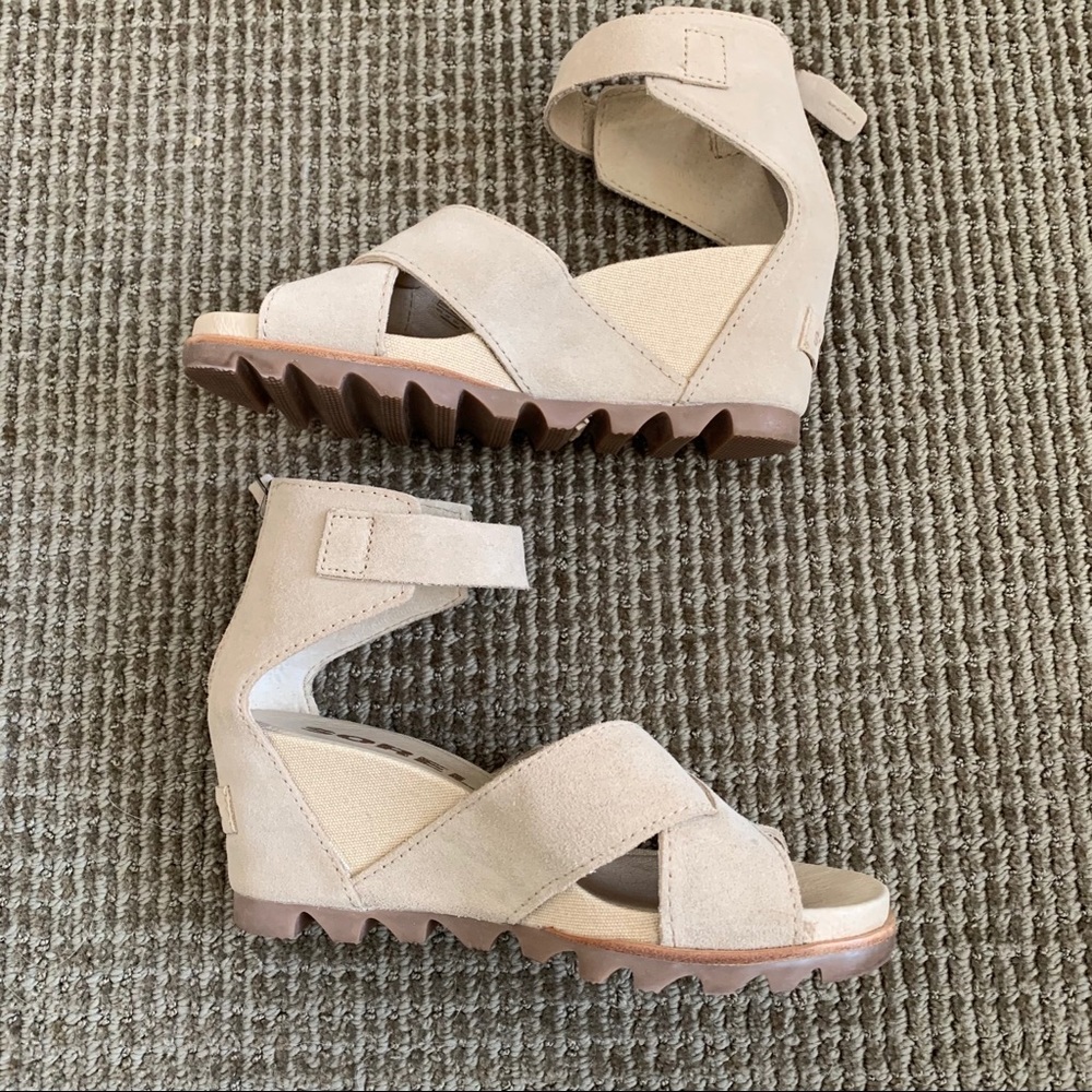 Sorel Joanie II Cream Wedge Sandals - Picture 6 of 10